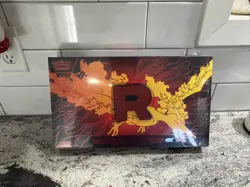 Team Rockets Moltres Ex Ultra Premium Collection Box! Pokemon GameStop Exclusive - Image 2