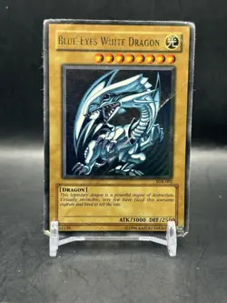 Yugioh Blue-Eyes White Dragon SDK-001 Ultra Rare Foil - Image 1
