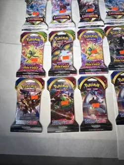 Pokemon TCG Sword and Shield Booster Pack Lot Of 15 Lost Origin Vivid Voltage - Image 5
