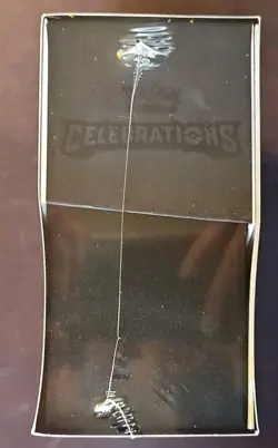 Pokemon Celebrations Elite Trainer Box ETB 25th Anniversary New Factory Sealed 820650809439 - Image 4