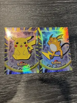 Pokemon Cards: 1999 Topps #25&26 Pikachu & Raichu Holo Cards - Image 1