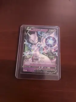 Pokemon Go Mewtwo v Ultra Rare Holo TCG Card 30/78 - Image 1