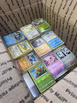 🔥 17lbs 4200+ UNSEARCHED Pokemon Bulk Lot! Some Holos & Vintage Cards LP/NM ✨ - Image 5