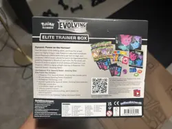 Evolving Skies ETB/Elite Trainer Box (Sylveon Art) Pokemon - Image 2