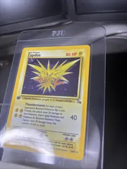 1999 Pokemon TCG Zapdos Fossil Holo Card 15/62 1st Edition Rare - Image 2