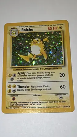 Raichu Pokemon Card Holo WOTC 14/102 Base Set Rare Vintage 1999 Stage 1 - Image 1