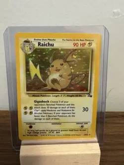 Pokemon TCG 1999 Raichu Base Set Fossil Holo Rare 14/62 NM/LP - Image 1