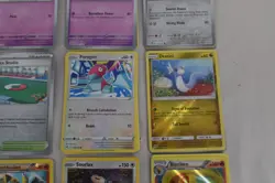 Pokemon Trading Card Lot of 100 "20 Holos" Various Sets (J4113G) - Image 4