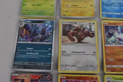 Pokemon Trading Card Lot of 100 "20 Holos" Various Sets (J3026G) - Image 4