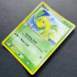 Bayleef | 35/115 Unseen Forces | Reverse Holo [Stamped] | Pokemon TCG MP - Image 3