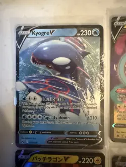 4 Random Pokemon Cards - Image 2