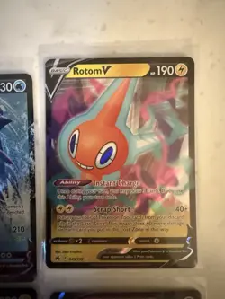 4 Random Pokemon Cards - Image 3