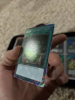Giant Trunade Platinum Secret Rare Card RA03-EN097 - Image 3