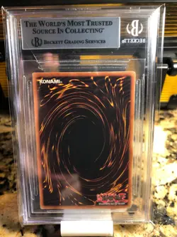 YUGIOH! 2002 Black Pendant MRL-003 Super Rare 1st Edition BGS 8 - Image 2