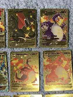 Set of 32 Hi-Gloss Charizard,Mewtwo,Umbreon,Pikachu&More Gold Foil Fan Art Cards - Image 4