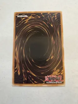 Yugioh: Blue-Eyes White Dragon RP01-EN001 Ultra Rare Retro Pack (2024) NM/M - Image 2