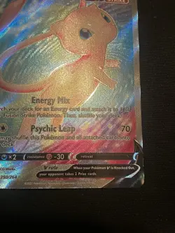 Mew V (Full Art) 250/264 Sword & Shield: Fusion Strike - Pokemon Card - NM - Image 3