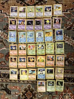 1999 Pokemon TCG Base Set Shadowless Lot 39 Cards No Duplicates - Image 1