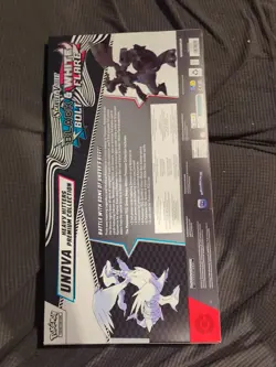 Pokemon TCG: Pokemon Unova Heavy Hitters Premium Collection (Costco Exclusive) - Image 4