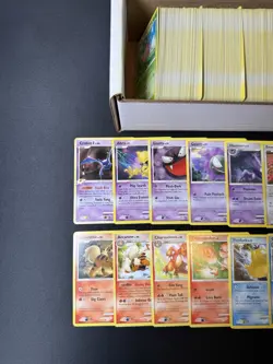 Huge Collection Bulk Lot of 600+ Mid-Era Diamond & Pearl Pokemon Cards Vintage - Image 2
