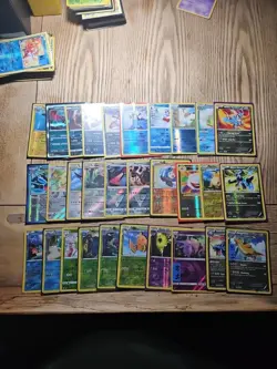 Pokemon [x30] Reverse Holo Rare Cards Mixed Lot All LP - Image 1