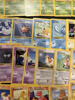 Pokemon Vintage Lot of 35 cards - Base Set Pokemon 1999 LP - HP - Image 5