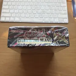 Yu-Gi-Oh! TCG: Darkwing Blast Booster Box 1st Edition - 24 Packs New Sealed - Image 5