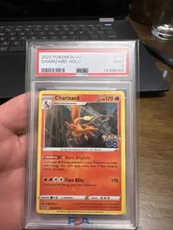 2022 POKEMON GO #010 CHARIZARD-HOLO PSA 9 - Image 2