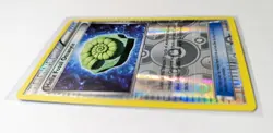 Pokemon TCG Helix Fossil Omanyte Fates Collide 102/124 Reverse Holo Uncommon NM - Image 2