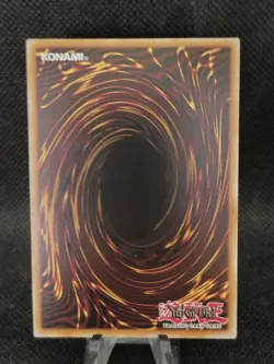 Tri-Edge Levia (PGLD-EN026) Unlimited Edition - Gold Secret Rare - Near Mint - Image 2