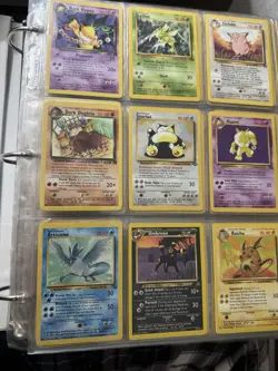 huge vintage Pokemon Card lot 567 Card - Image 1