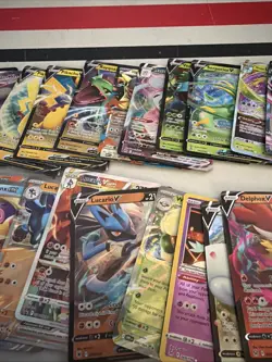 Pokemon Card Lot 145 Cards V, VSTAR, TRAINER, GOLD, FULL ART, EX, Radiant, Shiny - Image 3