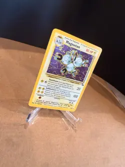 Pokemon TCG Magneton Fossil Holo Rare Card 11/62 - Image 2