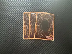 Yugioh x3 Blue-Eyes White Dragon SDWD-EN001 Common 1st Edition NM - Image 2