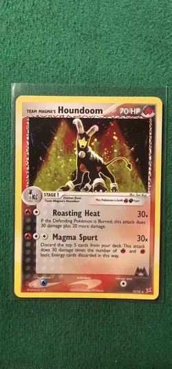 Pokemon TCG Houndoom Team Magma & Aqua #10 holo individual card collectible - Image 1