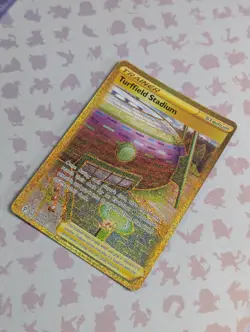 Pokemon Card TCG - Turffield Stadium Evolving Skies 234/203 - Holo Secret Rare - Image 2