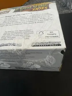 POKEMON EVOLVING SKIES SWORD AND SHIELD BOOSTER BOX SEALED . (HOLE BOTTOM WRAP) - Image 5