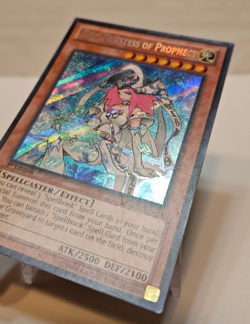 High Priestess of Prophecy REDU-EN020 Secret Rare 1st Edition Yugioh 913 - Image 2