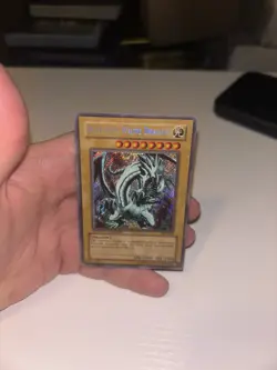 Blue-Eyes White Dragon BPT-003 2002 Collectors Tin Limited Edition - Image 1