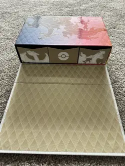 CHARIZARD UPC Pokemon Sword and Shield Ultra Premium Box ~ BOX ONLY, EMPTY BOX - Image 3