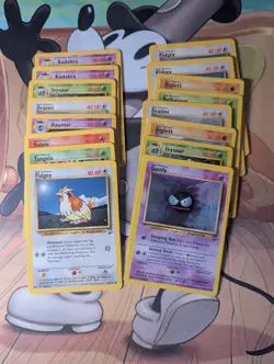 Pokemon cards base set 2 bundle, mostly light played common and uncommon - Image 1
