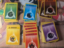 Pokemon cards base set 2 bundle, mostly light played common and uncommon - Image 3