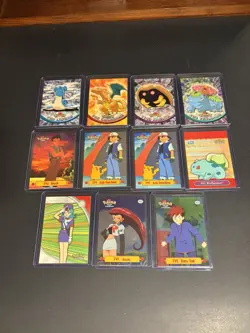 Topps Pokemon Blue Logo Foil and Non Holo 31 Card Lot. See Photos. - Image 2