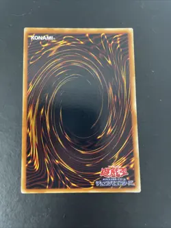 Dark Magician Japanese P4-02 Holo Yugioh Card - Image 2