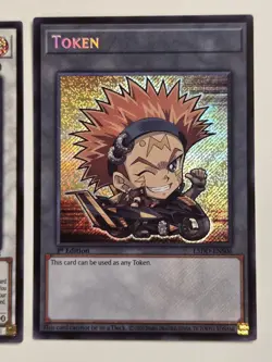 Black-Winged Dragon L5DD-ENS03 Secret Rare Chibi Yugioh 1st Edition + Token Card - Image 3