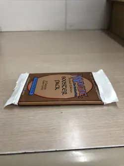 MTG - Revised Booster Pack - Magic the Gathering, Factory Sealed 1994 742818067003 - Image 4