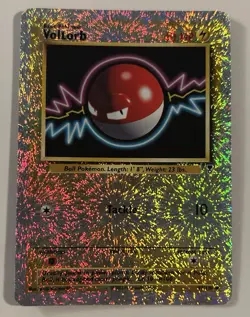 Pokemon Card Voltorb, Legendary Collection 97/110 Reverse Holo MP - Image 1