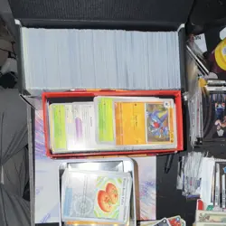 Pokemon TCG lot 1500+ common, uncommon, holo, and reverse holo- no energy - Image 1