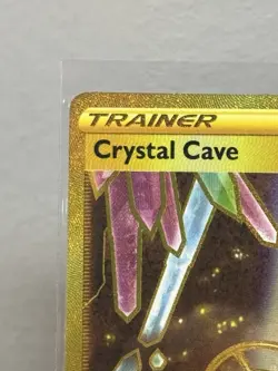 Pokemon TCG Crystal Cave 230/203 Gold Secret Rare Evolving Skies Near Mint - Image 2