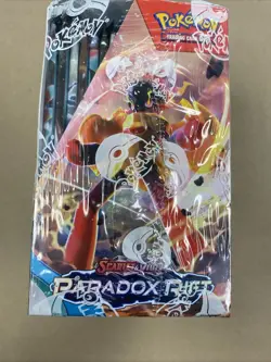 Pokemon TCG: Scarlet & Violet - Paradox Rift Booster Box - 36 Packs 820650863998 - Image 4